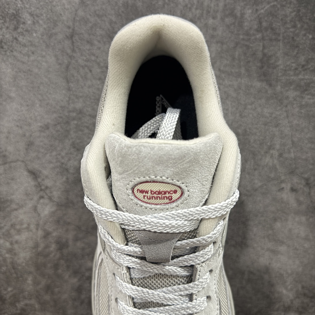 图片[8]-【纯原c版】NB New Balance M2002R 新百伦U2002REE 浅灰色 全新版本出货 新配色陆续开发出货 品质很好 价格实惠 全套原楦原纸板原厂数据开发 原厂网纱 原装进口皮料 正确绒感卡色 正确中底拉帮中底网布细节 一比一手工擦旧效果 冲裁组合 匠心打造 耗时两个月开发完成 工艺极其复杂难度可想而知 新开独立私模大底 全网唯一正确做旧组合大底 高端零售专供产物 尺码：36 37 37.5 38 38.5 39.5 40 40.5 41.5 42 42.5 43 44 44.5 45 45.5 46.5-选品中心