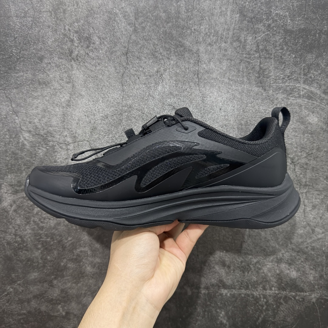 图片[2]-【纯原版】迪桑特Descente Running 跑步系列 针织“黑武士” ·广东大厂出品 99%还原度 ·独立私模开发，只为真正还原zp · 私人定制原版鞋面，舒适透气更好定型 ·城市通勤/运动健身/轻户外徒步 ·黑色系潮鞋还有机能风的设计感 ·原版开发大底，脚感特别轻盈 尺码：39 40 41 42 43 44-选品中心