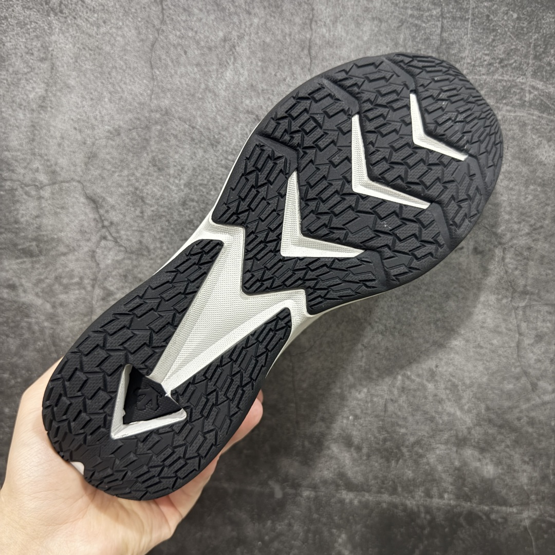 图片[9]-【纯原版】迪桑特Descente Running 跑步系列 针织“灰武士” ·广东大厂出品 99%还原度 ·独立私模开发，只为真正还原zp · 私人定制原版鞋面，舒适透气更好定型 ·城市通勤/运动健身/轻户外徒步 ·黑色系潮鞋还有机能风的设计感 ·原版开发大底，脚感特别轻盈 尺码：39 40 41 42 43 44-选品中心