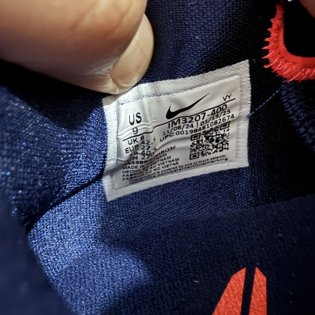 图片[9]-【Star版本】Caitlin Clark x Nike Kobe 5 Protro “Indiana Fever” 科比5代克拉克森联名蓝色 IM3207-400 完美复刻公司货 前掌超大Zoom Turbo气垫 后掌EVA缓震 真正的原汁原味 还原ZP脚感 全身鞋材卡料色独家定制 唯一正确喷漆工艺Swoosh 正确凹凸蛇鳞工艺 正确鞋面渐变效果 内全置真动飞态线 独立原厂模具 最大尺码达到48.5码 首批不拼图大几率过验 亲测已过 支持各种高强度实战 无需担心 上脚价 补货周期极长 脚宽建议买大半码 科比系列前掌偏窄 不影响二次销售 支持七天无理由退换 尺码：40 40.5 41 42 42.5 43 44 44.5 45 45.5 46 47.5 48.5-选品中心