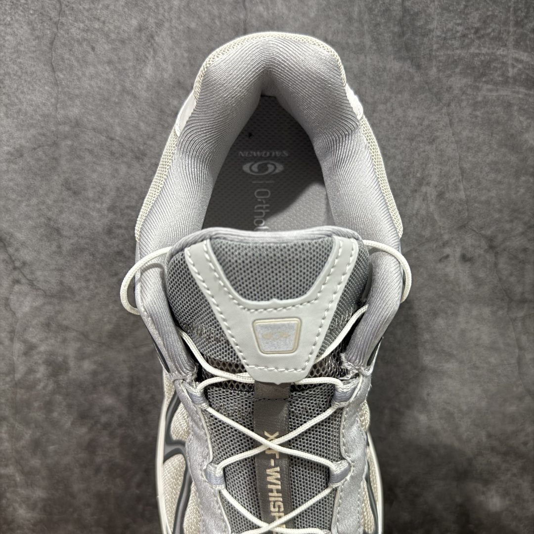 图片[8]-【巅峰版】Salomon 萨洛蒙XT-Whisper 户外 休闲 运动鞋 跑鞋 478014 原版购入开发 做货 Salomon 对 XT-WHISPER 鞋面设计进行了升级，以多种鞋面材质，构造了丰富的鞋面层次，为鞋款增添摩登现代感。鞋款独特的波浪形 Sensifit系统设计勾勒出鞋身的流动感线条，并结合标志性的Quicklace™ 快速系带系统，保障全鞋舒适包裹感。结合 Contagrip® 大底，在保留鞋款功能性的同时多维度诠释城市户外型格 配送专柜精美包装🛍📦 面料 ： 原版定制进口网面+牛皮 内里 ： 原版进口透气网里 鞋底 ： 原版开模防滑橡胶材质 底厚 ：3.5CM 尺码： 36-45-选品中心