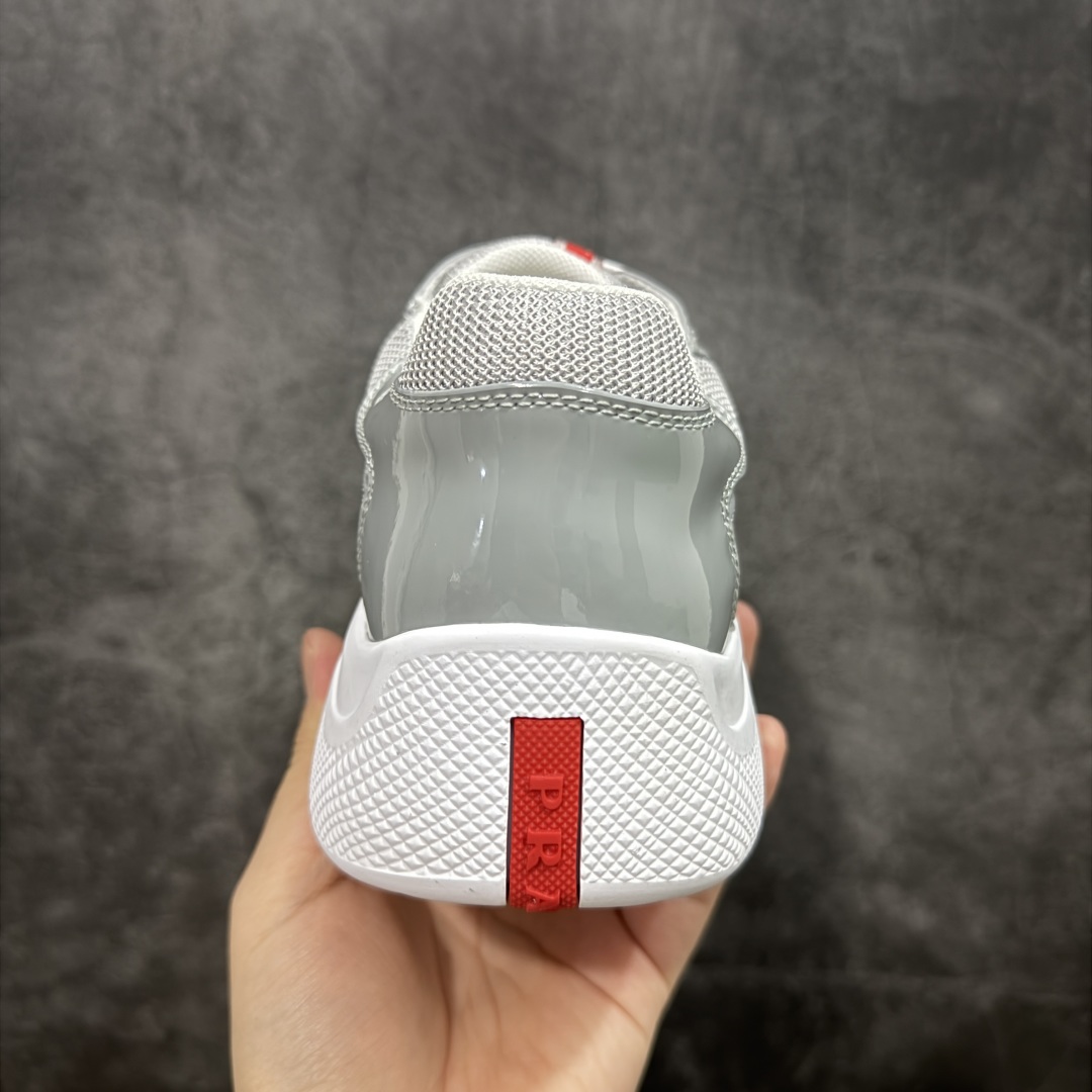 图片[4]-【广东纯原版本】PRADA普拉达 America\’s Cup 休闲运动鞋 男款 黑白 高端原单品质 全码出货 鞋面：漆面小牛皮·高丝光帆布布匹·鞋舌车缝品牌logo -内里：品牌帆布，垫脚; 水染牛皮 -大底：TPR.橡胶：双色成型大底 -超高品控·做工精细：凸显(高端·贵气·档次) -尺码：38-46-选品中心