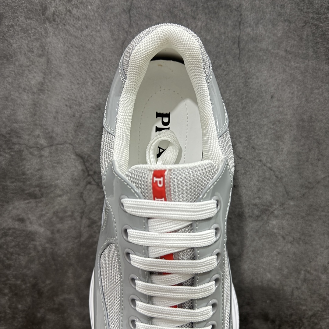 图片[8]-【广东纯原版本】PRADA普拉达 America\’s Cup 休闲运动鞋 男款 黑白 高端原单品质 全码出货 鞋面：漆面小牛皮·高丝光帆布布匹·鞋舌车缝品牌logo -内里：品牌帆布，垫脚; 水染牛皮 -大底：TPR.橡胶：双色成型大底 -超高品控·做工精细：凸显(高端·贵气·档次) -尺码：38-46-选品中心