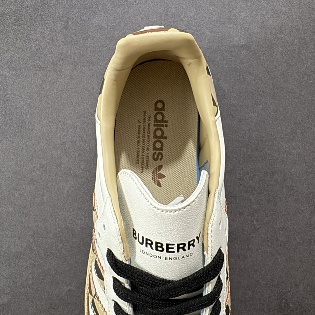 图片[7]-【定制版】adidas originals Samba OG x BURBERRY 棕白 桑巴舞系列复古经典轻便板鞋 此款以简约大方的造型设计 给人以随性休闲的时尚格调 穿着舒适轻便，运动灵活自如 满足日常个性穿搭 货号：GJ75806 尺码：36 36.5 37 38 38.5 39 40 40.5 41 42 42.5 43 44 44.5 45-选品中心