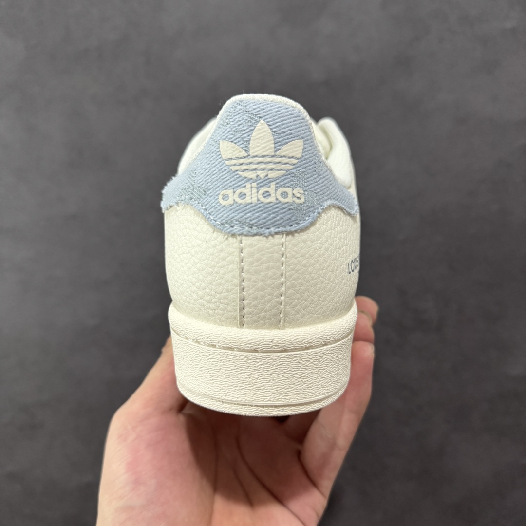 图片[4]-【定制版】AD Originals Superstar x Louis Vuitton 白蓝 采用全新头层拼接皮革材质 后跟采用特色3D立体印字 渠道正品订单 诠释市场最高工艺水平 全鞋进口头层皮料打造 区别市面普通真标版本，进出专柜无压力 货号：SD6821 尺码：36-45-选品中心