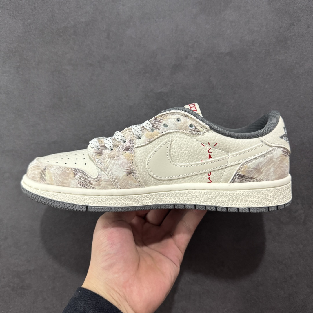 图片[2]-【定制版】Gucci x Air Jordan 1 Low 定制配色 古驰联名 乔1 AJ1经典倒钩低帮休闲百搭板鞋 XB1979-005  公司级版本 定制鞋盒 大厂流水作业生产 超高清洁度 皮料切割干净无任何毛边 细节完美   尺码：36 36.5 37.5 38 38.5 39 40 40.5 41 42 42.5 43 44 44.5 45-选品中心