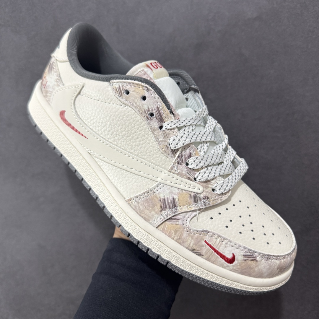 图片[3]-【定制版】Gucci x Air Jordan 1 Low 定制配色 古驰联名 乔1 AJ1经典倒钩低帮休闲百搭板鞋 XB1979-005  公司级版本 定制鞋盒 大厂流水作业生产 超高清洁度 皮料切割干净无任何毛边 细节完美   尺码：36 36.5 37.5 38 38.5 39 40 40.5 41 42 42.5 43 44 44.5 45-选品中心