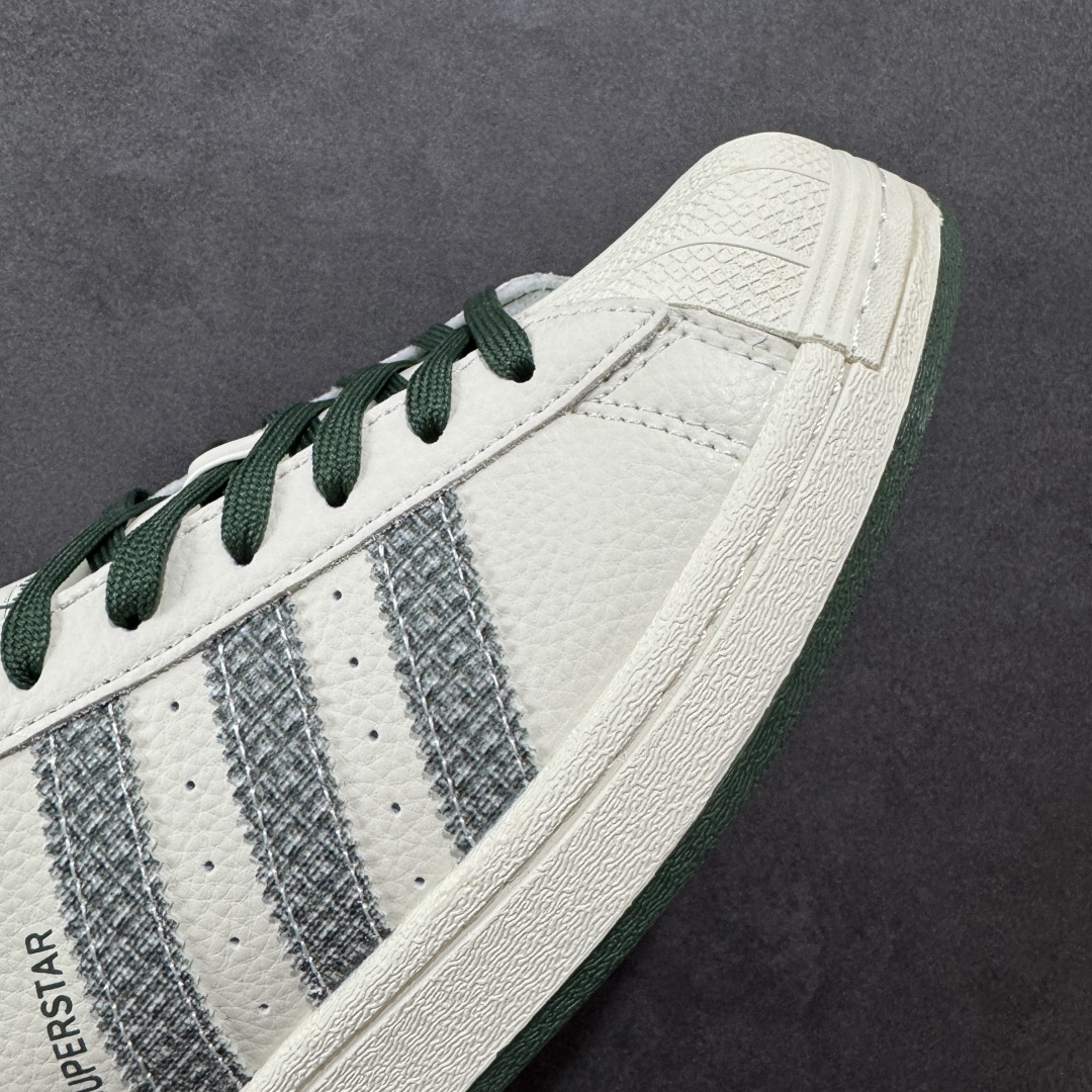 图片[5]-【定制版】AD Originals Superstar x Stussy 白绿 采用全新头层拼接皮革材质 后跟采用特色3D立体印字 渠道正品订单 诠释市场最高工艺水平 全鞋进口头层皮料打造 区别市面普通真标版本，进出专柜无压力 货号：AD8017 尺码：36-45-选品中心