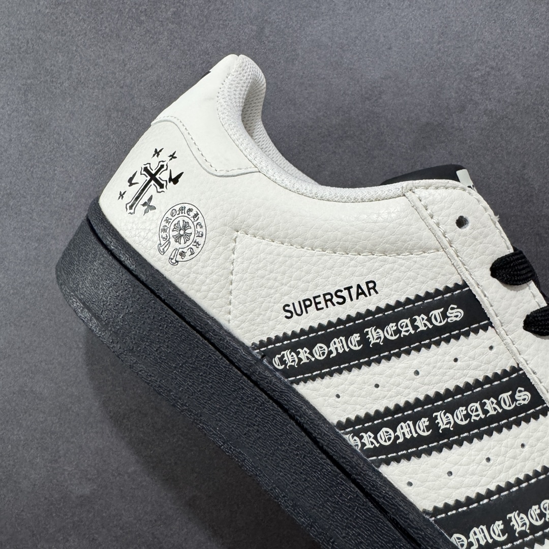 图片[6]-【定制版】AD Originals Superstar 黑白十字架 采用全新头层拼接皮革材质 后跟采用特色3D立体印字 渠道正品订单 诠释市场最高工艺水平 全鞋进口头层皮料打造 区别市面普通真标版本，进出专柜无压力 货号：DS0025 尺码：36-45-选品中心