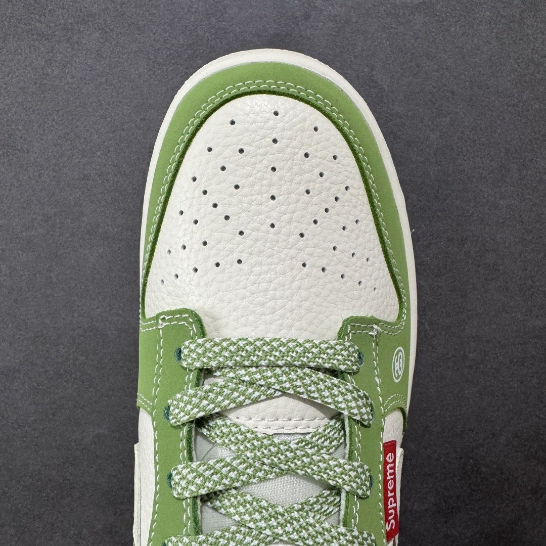 图片[8]-【定制版】Nike SB Dunk Low 白棕双勾斯图西 周年高端定制 低帮休闲板鞋 LW1818-120  #定制鞋盒 大厂纯原品质出货 超高清洁度 皮料切割干净无任何毛边 细节完美   尺码：36 36.5 37.5 38 38.5 39 40 40.5 41 42 42.5 43 44 44.5 45-选品中心