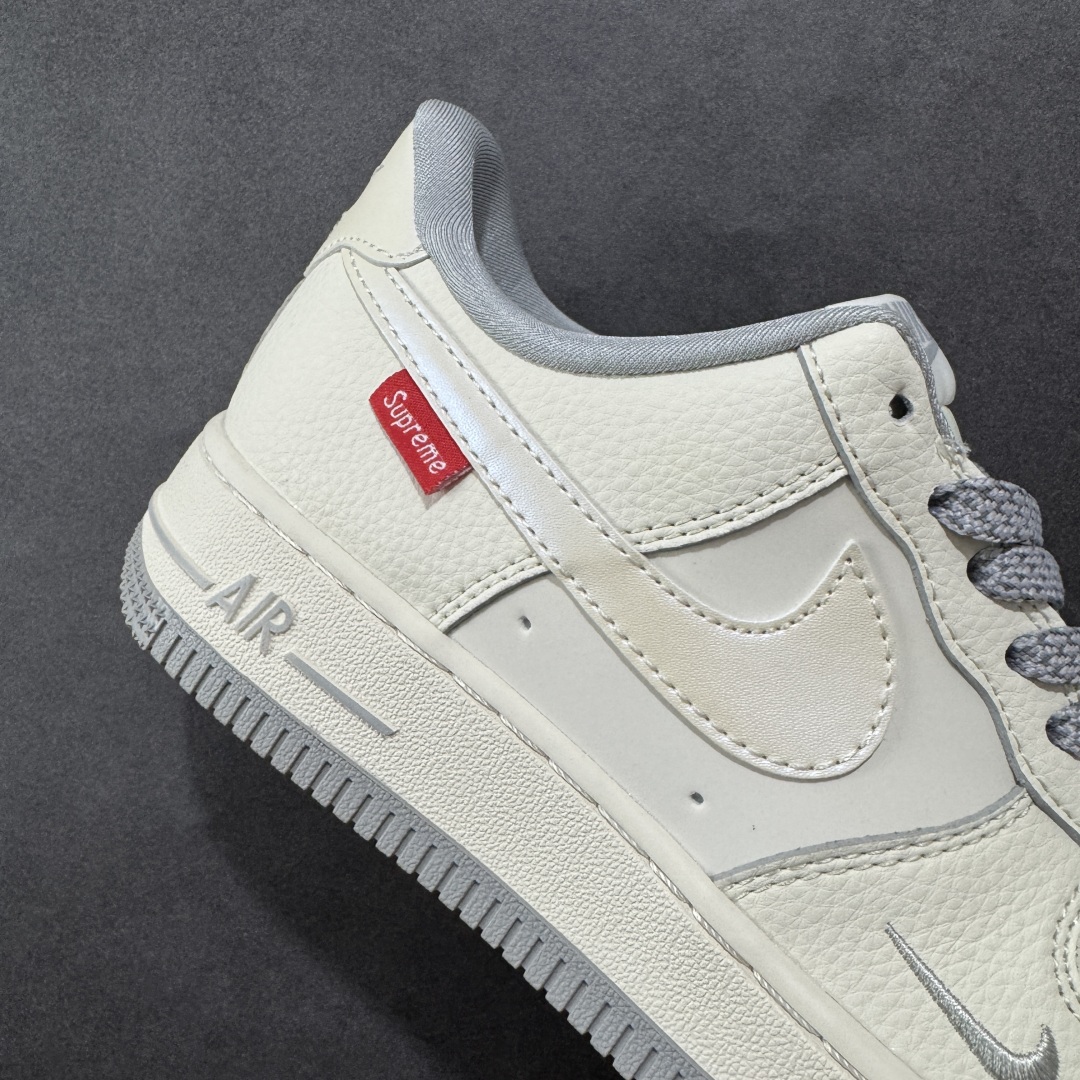 图片[6]-【定制版】Nike Air Force 1\’07 Low Supreme联名 灰底红标 空军一号低帮休闲板鞋 XX3168-195  #原楦头原纸板 原装鞋盒 定制五金配件 内置全掌气垫 原厂鞋底  尺码：36 36.5 37.5 38 38.5 39 40 40.5 41 42 42.5 43 44 44.5 45-选品中心