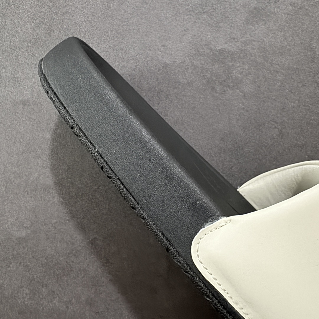 图片[6]-【公司级】Lululemon Rsetfeel Slide 露露乐檬拖鞋实拍上架 立体针织弹力鞋面轻量透气，中底采用Lululemon特别研发的加厚泡棉材料，利用专门的分层解构和泡棉技术实现了缓震和支撑性的平衡。采用TPU后跟支撑，减震设计，缓冲接地力，舒适回弹。 小红书爆款 一鞋难求👊🏻 尺码：36-45-选品中心