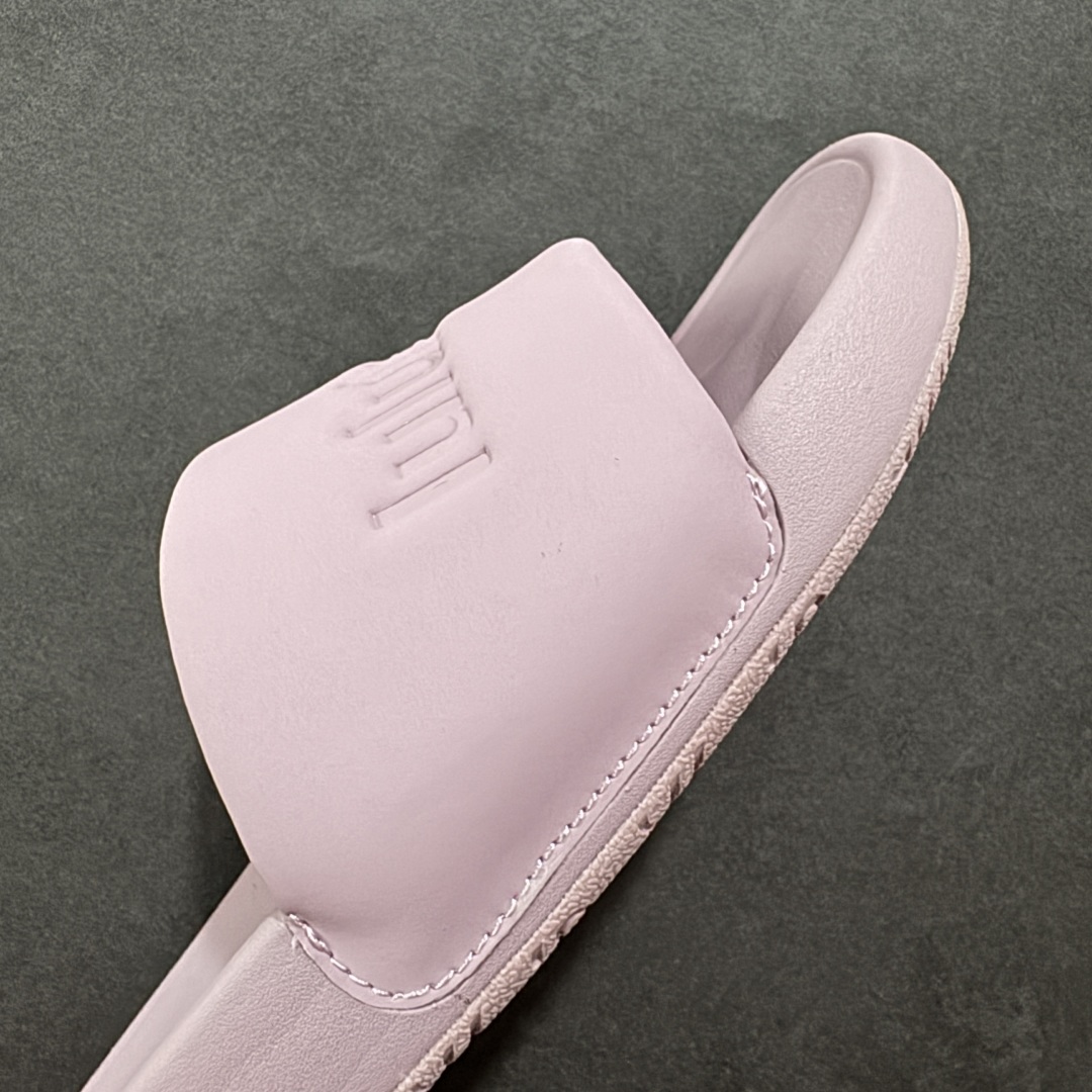 图片[5]-【公司级】Lululemon Rsetfeel Slide 露露乐檬拖鞋实拍上架 立体针织弹力鞋面轻量透气，中底采用Lululemon特别研发的加厚泡棉材料，利用专门的分层解构和泡棉技术实现了缓震和支撑性的平衡。采用TPU后跟支撑，减震设计，缓冲接地力，舒适回弹。 小红书爆款 一鞋难求👊🏻 尺码：36-45-选品中心