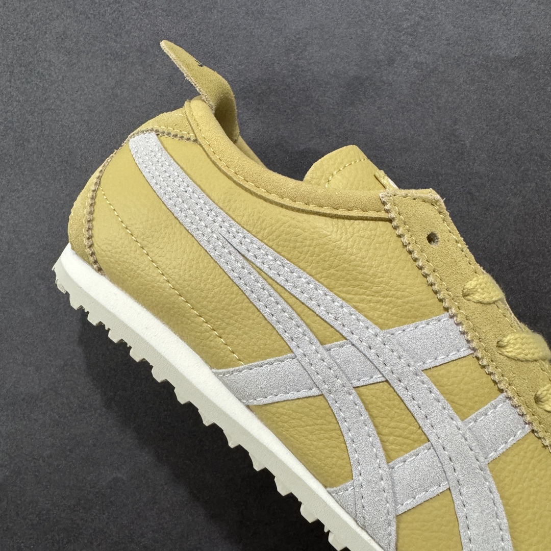 图片[6]-【公司级】Asics Onitsuka Tiger MEXICO 66 亚瑟士鬼冢虎复古经典板鞋 头层材料 质感柔软度满分 长期生产补货永不断码 超成熟稳定的做工品控 原装全套纸板楦头开发 原汁原味 完美呈现版型 私模正确鞋底咬花纹路 一比一鞋头弧度高度鞋身弧度 绝不口嗨 细节品控鞋型随意秒杀市面 原档咬花纹路私模大底 一个单元有六个三角形 总体形拼接呈现花瓣状 官方四联吊牌 原装Ortholite轻量化鞋垫 原盒原配 质保卡 说明书 钢印防尘纸 纸板中底带钢印 乳胶组合鞋垫 支持全方位的对比专柜 产品从款式颜色造型上体现出追求舒适和细节的完美 鞋类更是推崇手工制作的严谨与完美 融舒适性与可穿性的设计风格 注重细节的完美和别致魅力 既保持稳重 又不失轻松的时尚感 尺码：36 37 37.5 38 39 39.5 40 40.5 41.5 42 42.5 43.5 44 45-选品中心