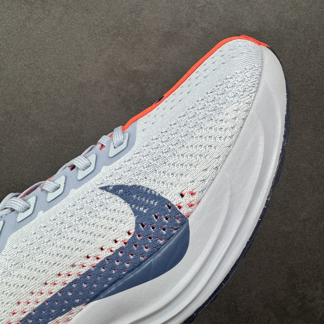 图片[5]-【XE纯原】Nike Pegasus Plus 超级飞马系列马拉松跑步鞋 FQ7262-006 平台专供 充正品质 之前未流通市场版本 内里嵌入定型海绵 中底搭载前Zoom+全掌React配置 全部原鞋开发打造 所有细节全部同步原版 全新一代拥有 Zoom Air 一如既往的稳定感和流畅感 鞋面采用工程网眼设计 为特定高热区域营造出色透气性 进一步增加鞋面的穿孔数量 让足部能够快速散热 中足搭配 Flywire 飞线 在高速运动时营造舒适稳定的贴合感 内置Zoon气垫加持 动力十足！ 尺码： 39 40 40.5 41 42 42.5 43 44 44.5 45 46-选品中心