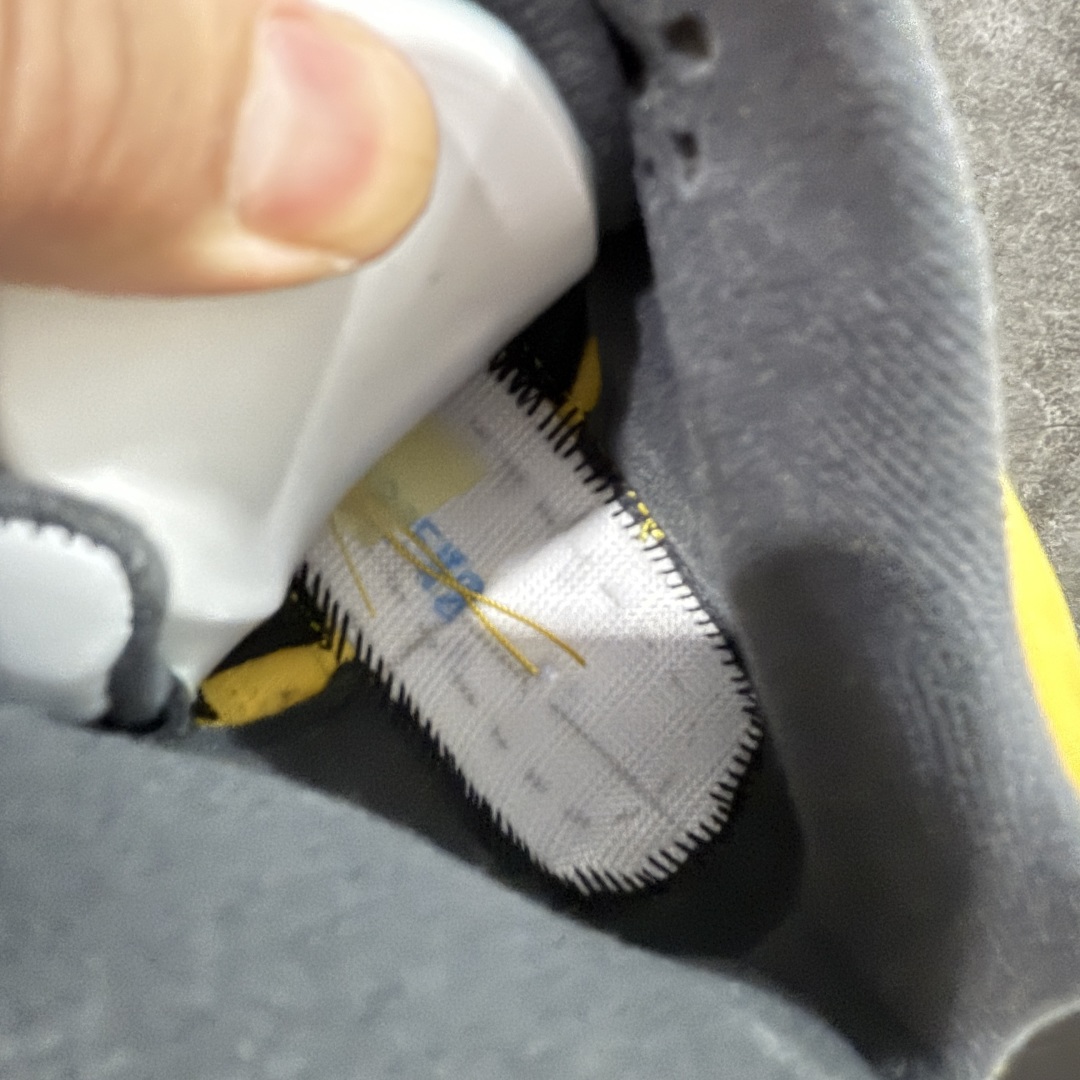 图片[8]-【PK纯原】Air Jordan 5 Retro SP\”Tokyo 23\”乔丹AJ5代中帮复古休闲文化篮球鞋“东京黄”IO3372-700 国内一线大厂出品 匠心打造 原厂皮料原厂数据 全新纸板 模具打造 外贸 平台高端零售专供品质 品质毋庸置疑 一眼正品既视感 细节均已解码 尺码：40 40.5 41 42 42.5 43 44 44.5 45 46 47.5-选品中心