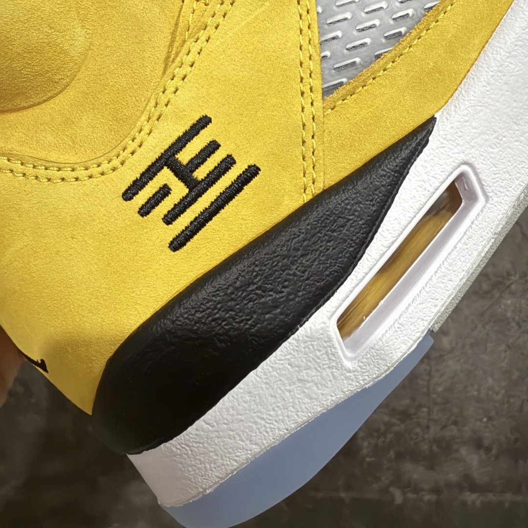 图片[3]-【PK纯原】Air Jordan 5 Retro SP\”Tokyo 23\”乔丹AJ5代中帮复古休闲文化篮球鞋“东京黄”IO3372-700 国内一线大厂出品 匠心打造 原厂皮料原厂数据 全新纸板 模具打造 外贸 平台高端零售专供品质 品质毋庸置疑 一眼正品既视感 细节均已解码 尺码：40 40.5 41 42 42.5 43 44 44.5 45 46 47.5-选品中心