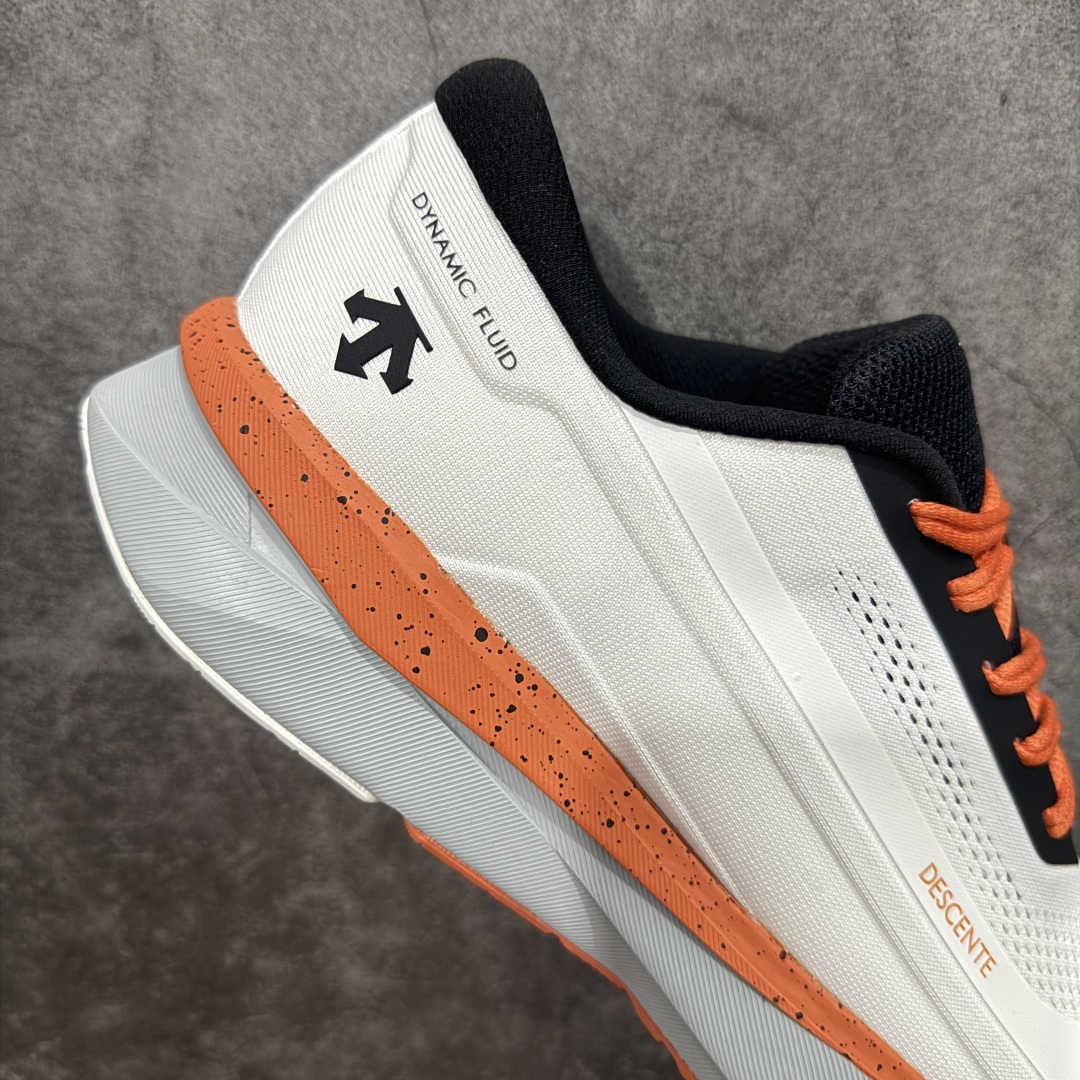 图片[7]-【公司级】DESCENTE DYNAMIC FLUID迪桑特轻盈缓震透气鞋面时尚休闲运动男子越野跑鞋 官方同步上架适合技术路线单日徒步穿着 aeriosflgtx鞋受到长途野外跑步鞋的启发 适合在变化的地形上进行快速轻快的徒步旅行穿着，舒适而有支撑性，使您充满信心。该设计与脚部融为一体，可最大限度地减少摩擦 尺码： 36-45-选品中心