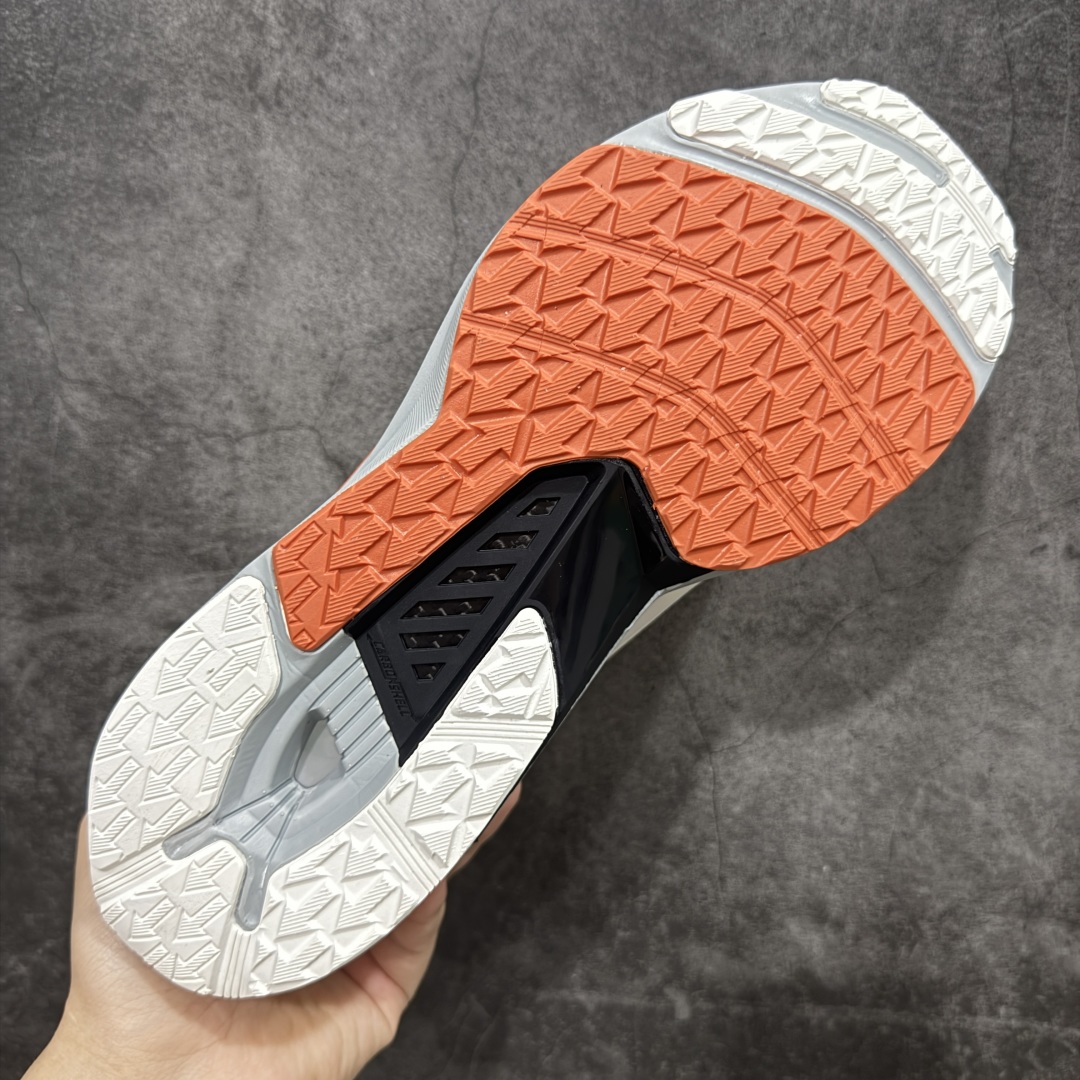 图片[9]-【公司级】DESCENTE DYNAMIC FLUID迪桑特轻盈缓震透气鞋面时尚休闲运动男子越野跑鞋 官方同步上架适合技术路线单日徒步穿着 aeriosflgtx鞋受到长途野外跑步鞋的启发 适合在变化的地形上进行快速轻快的徒步旅行穿着，舒适而有支撑性，使您充满信心。该设计与脚部融为一体，可最大限度地减少摩擦 尺码： 36-45-选品中心