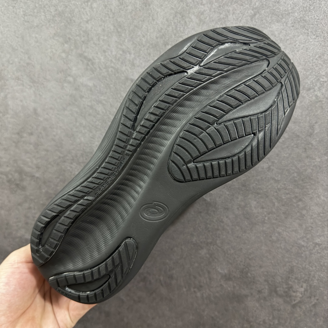 图片[9]-【公司级】Asics GEL-Nimbus 27 亚瑟士缓震跑鞋 近年复古风潮的势头很旺 ASICS一直坚信保持身体的健康与活力是打造健康快乐的生活方式的最佳途径 ASICS为复古鞋型注入新设计 为玩家的街头穿搭提供了更多可能 GEL-NIMBUSTM9运动鞋最初是为中立和仰卧跑步者设计的长距离训练器 采用原始材料和关键细节重新设计 其Y2K时代的工业外观也被大胆的对比和色块所抵消 尺码：36 36.5 37.5 38 38.5 39 40 40.5 41.5 42 42.5 43.5 44 44.5 45-选品中心