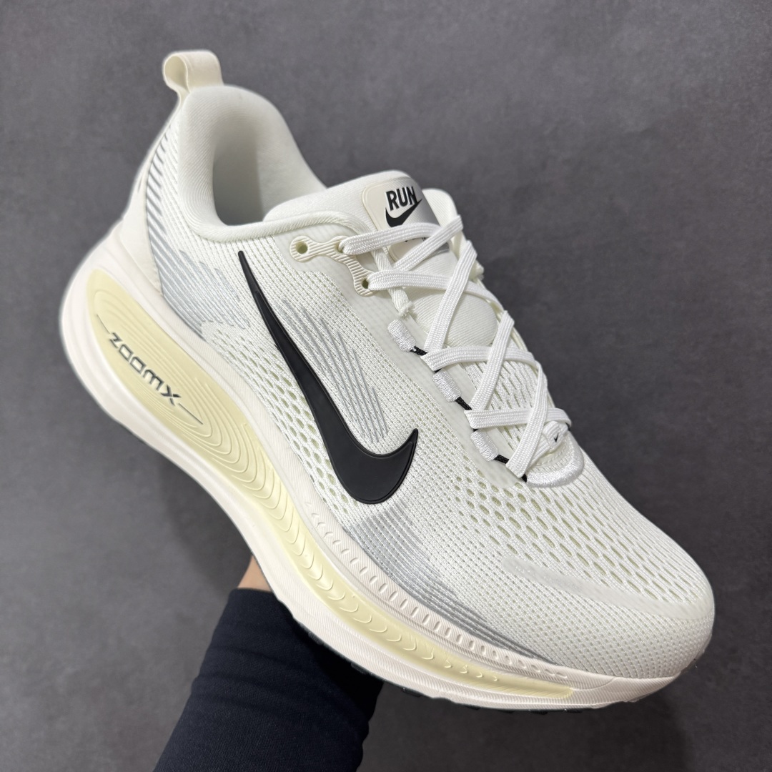  
【LW版本】Nike VOMERO 18X 轻盈跑鞋
舒适百搭防滑耐磨 低帮 休闲跑步鞋男女同款
货