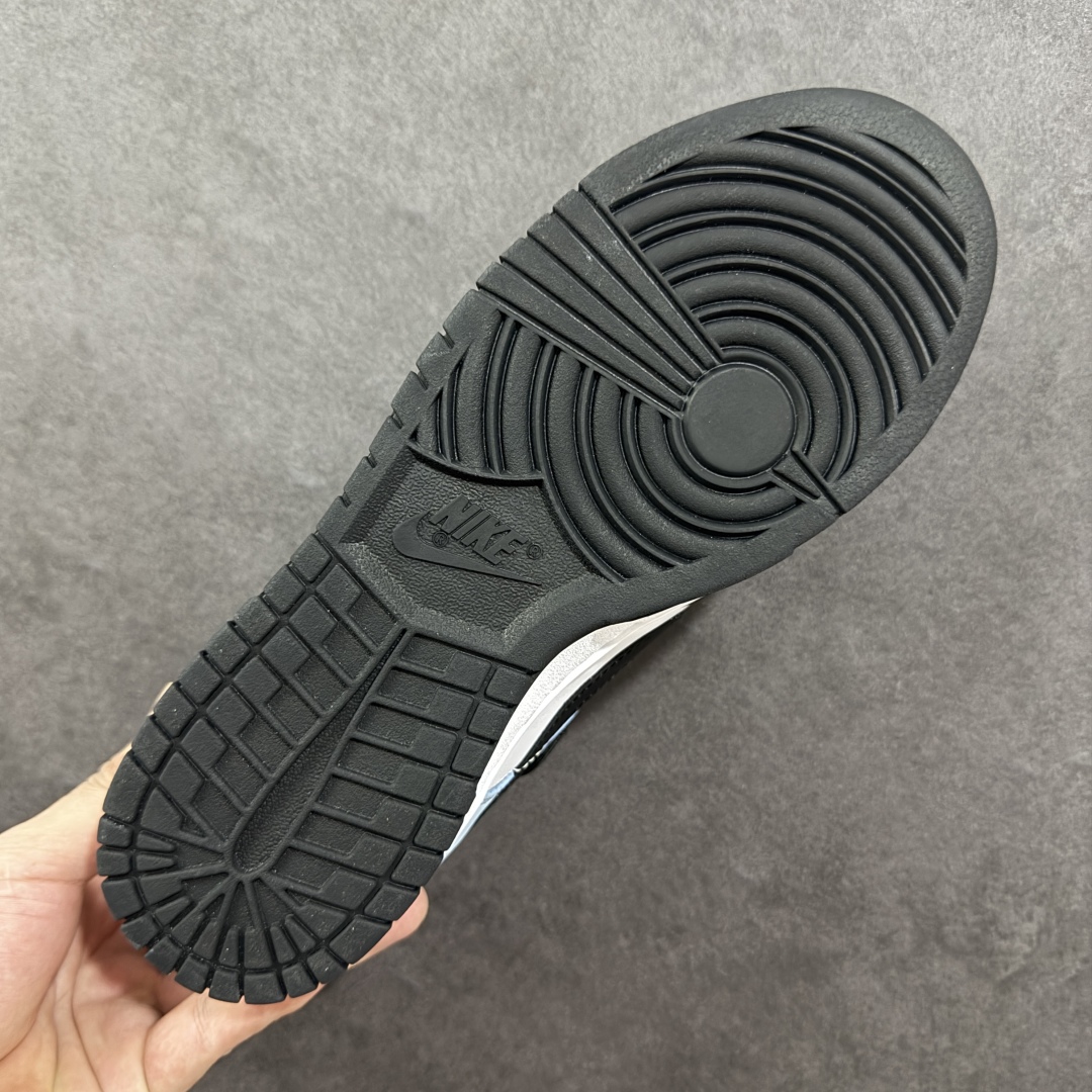 图片[9]-【YC纯原】NK Dunk Low 赢鱼 山海经 黑白蓝 DD1503-101 实力大厂出品 新配色陆续开发 全套原纸板楦头开发 确保原汁原味 完美呈现DUNK版型 一比一鞋头弧度高度鞋身弧度 此版本只针对中端市场 皮料材质有所更替 其他数据细节工艺流程均保持一致 绝不口嗨 细节品控鞋型随意对比 独家私模官方第六代原厂航空铝磨具打磨大底 鞋头坡度极致还原 无解鞋型 原盒原配 圈内天花板工艺 原厂玻璃冲刀 超高清洁度 全鞋零毛边皮料切割 原厂中底布点胶 中底布拉帮走线遵循公司 尺码： 40 40.5 41 42 42.5 43 44 44.5 45 46-选品中心
