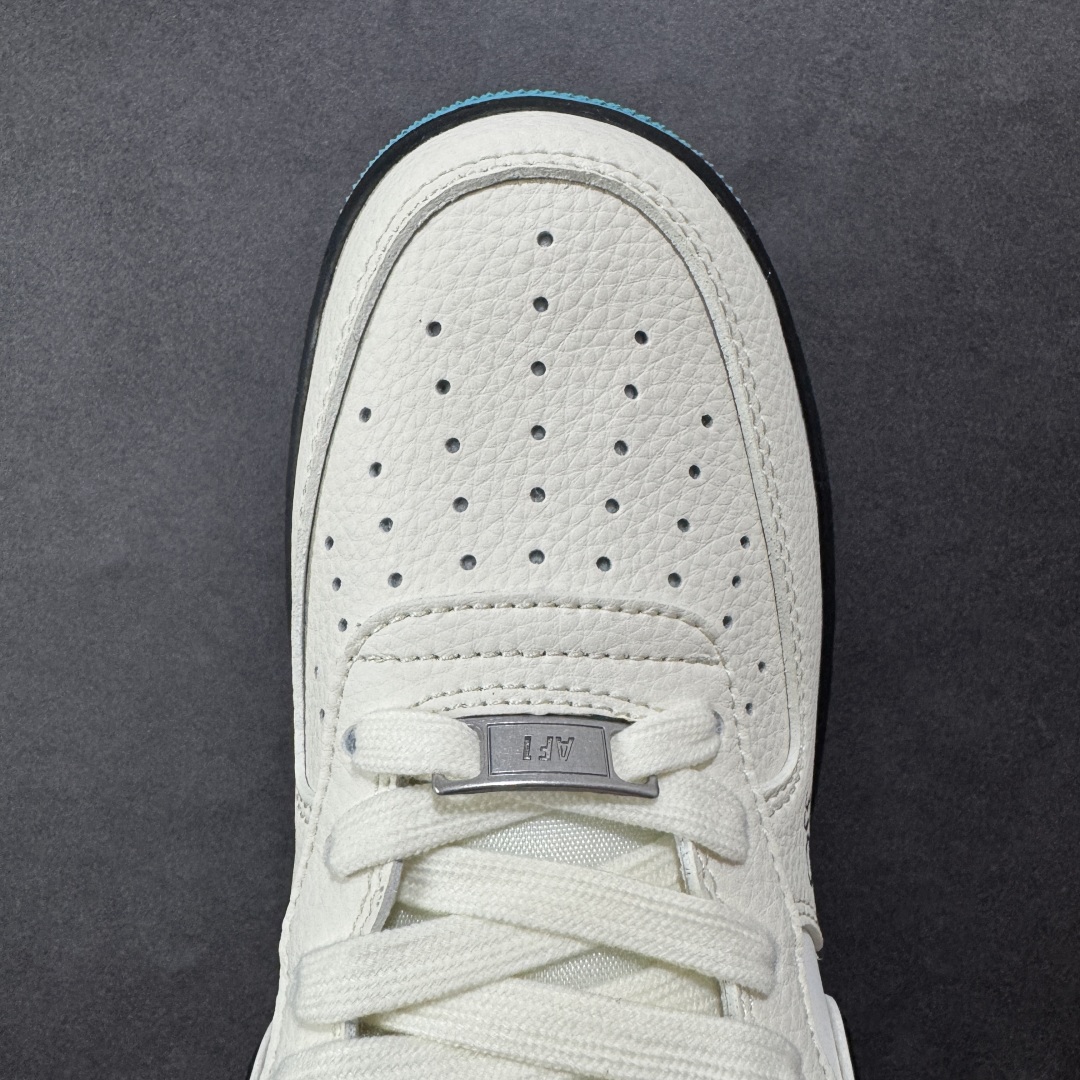 图片[8]-【定制版】Nike Air Force 1\’07 Low 联名 黑蓝双拼米黑 空军一号低帮休闲板鞋 QW5836-003  #原楦头原纸板 原装鞋盒 定制五金配件 内置全掌气垫 原厂鞋底   尺码：36 36.5 37.5 38 38.5 39 40 40.5 41 42 42.5 43 44 44.5 45-选品中心