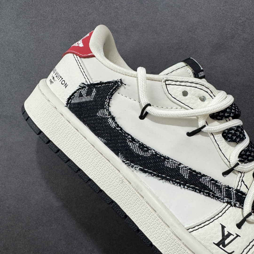 图片[6]-【定制版】Travis Scott x Fragment Design x Air Jordan 1 Low OG SP AJ1 乔1 LV联名 红尾抽绳 低帮文化休闲板鞋  #多方联名合作融合了Travis Scott 独特的音乐风格，藤原浩个性的设计风格以及Jordan品牌的经典元素 使其成为一双具有独特身份和价值的鞋子 清新而立体的外观加上联名标识更突出了其独特身份 这种配色方案显示出活力和时尚感 在视觉上引人注目 鞋身的质感和细腻的细节处理使其显得高端而格调十足 这款“倒钩”联名是设计与创意完美结合 融合多方的个性风格是一款备受瞩目的潮流鞋款 货号：DM6868-108  尺码：36 36.5 37.5 38 38.5 39 40 40.5 41 42 42.5 43 44 44.5 45-选品中心