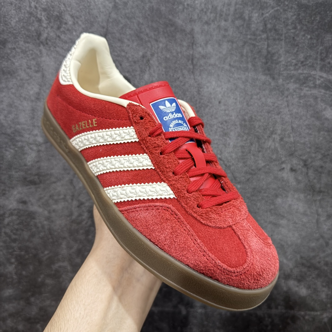 图片[3]-【PZ纯原跑量版】Adidas Originals Gazelle Indoor 防滑低帮T头德训鞋 GZ复古系列 白红 IF1808 纯原福利 工厂超低利润跑量 认准独家/避免混货 市面绝无仅有 全新主推版过验级别/代购级 全部原开发最大还原正品细节 选用市面顶版开发加强/吊打正品版型 全正确翻毛皮/垫片/弓足市面所有炒作嘘头满配 PK市面百元内任意版本/套到什么程度自行对比 市场顶级版本完美还原zp细节，注意区别市场任何版本 尺码：35.5 36 36.5 37 38 38.5 39 40 40.5 41 42 42.5 43 44 44.5 45-选品中心