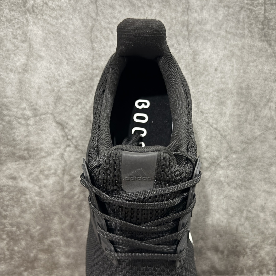 图片[8]-【纯原版】adidas Ultra boost 1.0 厚底 抗扭转 舒适潮流减震 中帮休闲训练长跑跑步鞋 男款 黑白 阿迪达斯经典跑鞋复刻 Ultra boost 1.0 回归啦 ✅ Primeknit鞋面，透气贴合，跑起来双脚会“呼吸” ✅ Boost中底+Continental马牌鞋底，缓震抗扭双buff，落地稳如踩云☁ 黑白（HQ4201）、全白（HQ4202）、纯黑（HQ4199）三色， 简约百搭不挑穿搭~ 35.5-46全码现货！ 顶级版本，原鞋开模、原料复刻，细节拉满✨ 不管是日常慢跑、长跑训练，还是出街炸场，这双都能打！ 纯原外贸平台特供订单 耗时半年巨作 #独家原包 原底原料 开模打造 #原厂鞋标 高精密准度 #原楦原纸板开发 匹配原版98%以上 #后跟弧度 正确呈现 #原厂皮料 质感无敌 #皮料切割干净 无任何毛边 清洁度细节完美 货号：HQ4201 尺码：35.5 36 36.5 37.5 38 38.5 39 40 40.5 41 42 42.5 43 44 45 46-选品中心
