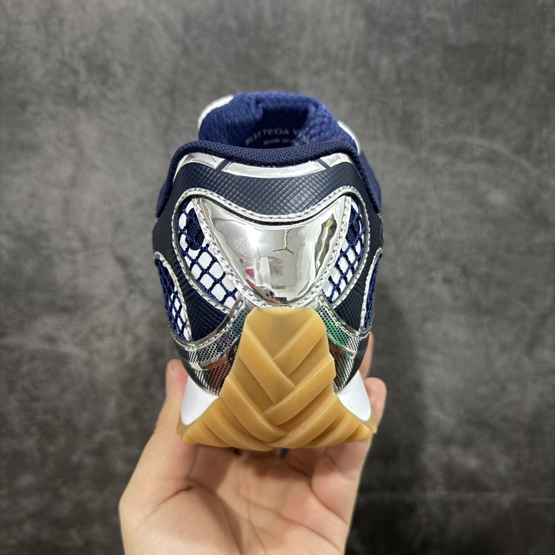 图片[4]-【纯原M版】BOTTEGA VENETA Orbit Runner BV葆蝶家时尚休闲王一博同款老爹鞋运动鞋 原版开发 一比一打造 相似度百分之99以上 市场一梯队级别品质 区别市场任何标文顶级品质版本 采用轻质科技网布面料 搭配几何图案设计橡胶外底 王炸系列 高版本 认准套包工艺 实际增高很多哦 还是一样显腿细非常nice 耐玩耐造 对标对版 套包鞋工艺 认准高版本 大底选用拼色TPU大底 配置原版包装 尺码：35 36 37 38 39 40 41 42 43 44 45-选品中心