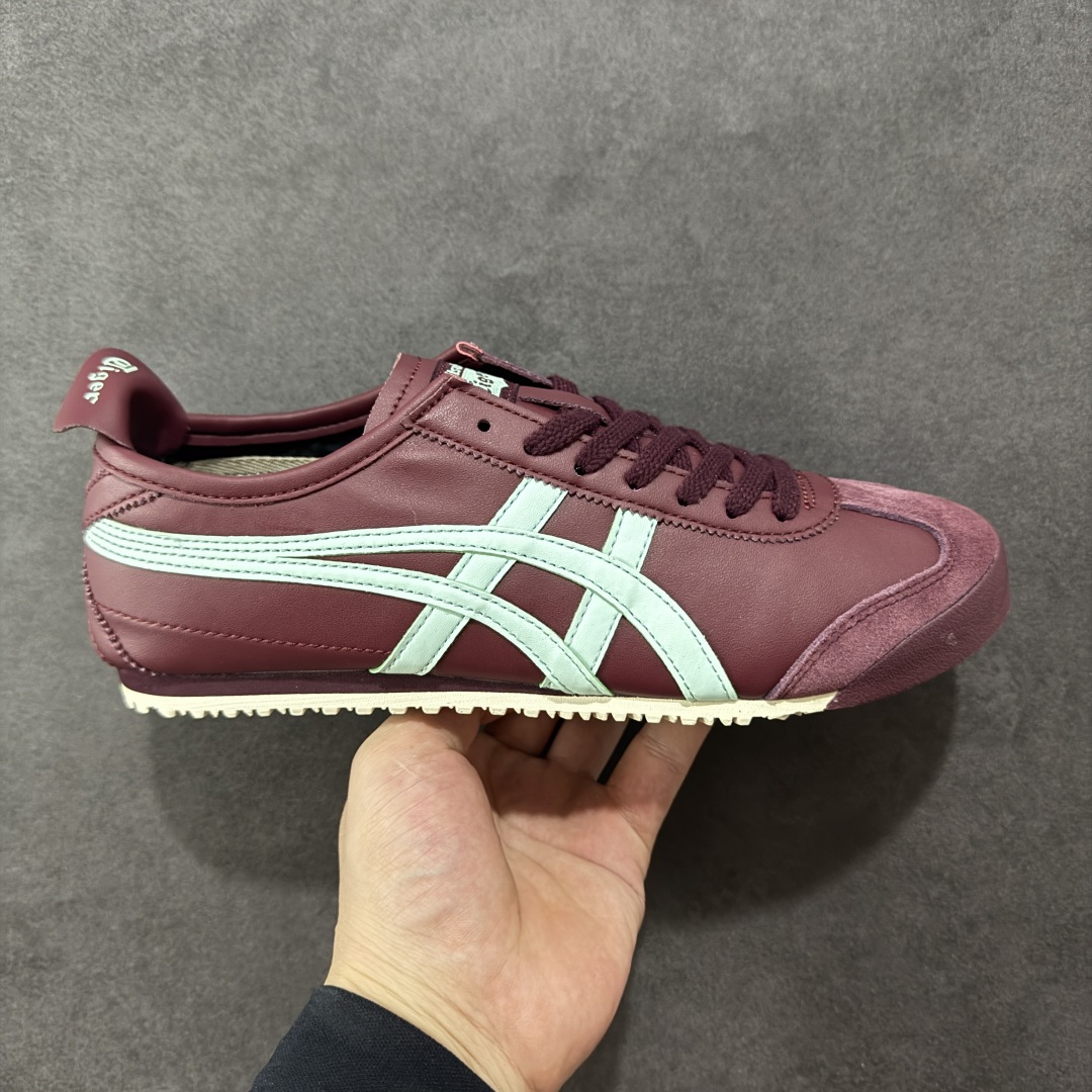 【公司级】Asics Onitsuka Tiger MEXICO 66 亚瑟士鬼冢虎复古经典板鞋 头层材料 质感柔软度满分 长期生产补货永不断码 超成熟稳定的做工品控 原装全套纸板楦头开发 原汁原味 完美呈现版型 私模正确鞋底咬花纹路 一比一鞋头弧度高度鞋身弧度 绝不口嗨 细节品控鞋型随意秒杀市面 原档咬花纹路私模大底 一个单元有六个三角形 总体形拼接呈现花瓣状 官方四联吊牌 原装Ortholite轻量化鞋垫 原盒原配 质保卡 说明书 钢印防尘纸 纸板中底带钢印 乳胶组合鞋垫 支持全方位的对比专柜 产品从款式颜色造型上体现出追求舒适和细节的完美 鞋类更是推崇手工制作的严谨与完美 融舒适性与可穿性的设计风格 注重细节的完美和别致魅力 既保持稳重 又不失轻松的时尚感 尺码:36 37 37.5 38 39 39.5 40 40.5 41.5 42 42.5 43.5 44 45-选品中心