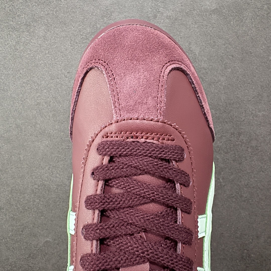 图片[8]-【公司级】Asics Onitsuka Tiger MEXICO 66 亚瑟士鬼冢虎复古经典板鞋 头层材料 质感柔软度满分 长期生产补货永不断码 超成熟稳定的做工品控 原装全套纸板楦头开发 原汁原味 完美呈现版型 私模正确鞋底咬花纹路 一比一鞋头弧度高度鞋身弧度 绝不口嗨 细节品控鞋型随意秒杀市面 原档咬花纹路私模大底 一个单元有六个三角形 总体形拼接呈现花瓣状 官方四联吊牌 原装Ortholite轻量化鞋垫 原盒原配 质保卡 说明书 钢印防尘纸 纸板中底带钢印 乳胶组合鞋垫 支持全方位的对比专柜 产品从款式颜色造型上体现出追求舒适和细节的完美 鞋类更是推崇手工制作的严谨与完美 融舒适性与可穿性的设计风格 注重细节的完美和别致魅力 既保持稳重 又不失轻松的时尚感 尺码：36 37 37.5 38 39 39.5 40 40.5 41.5 42 42.5 43.5 44 45-选品中心