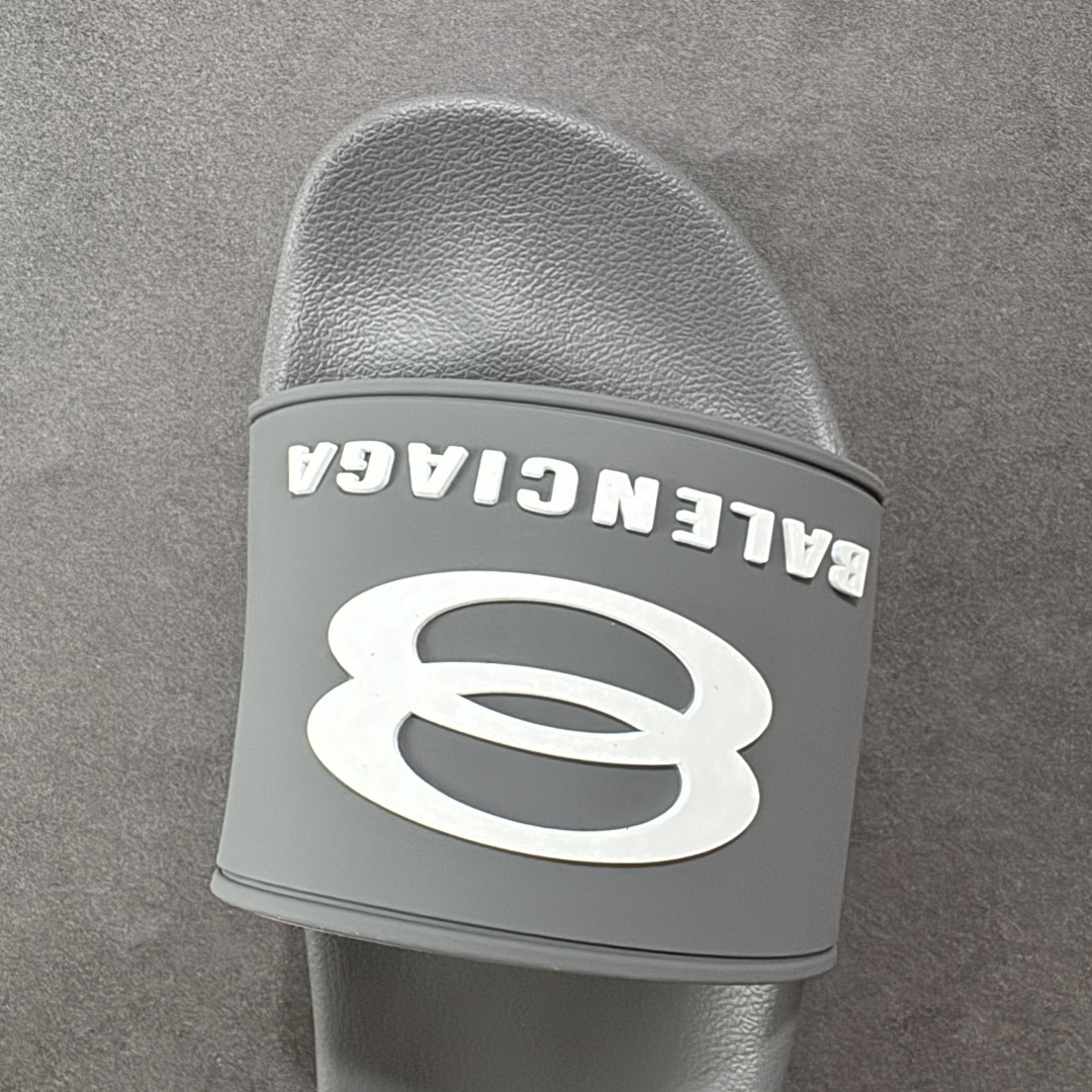 图片[8]-【外贸版】Balenciaga 巴黎世家拖鞋 2025最新版印花 潮流到没边 原鞋购入开发 官方正确版 原装级头层牛皮1：1裁剪 鞋面3D打印logo 凹凸感明显 原版一致细节 全码齐全 尺码：39 40 41 42 43 44 45 46-选品中心