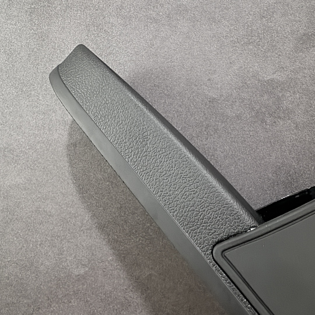 图片[6]-【外贸版】Balenciaga 巴黎世家拖鞋 2025最新版印花 潮流到没边 原鞋购入开发 官方正确版 原装级头层牛皮1：1裁剪 鞋面3D打印logo 凹凸感明显 原版一致细节 全码齐全 尺码：39 40 41 42 43 44 45 46-选品中心