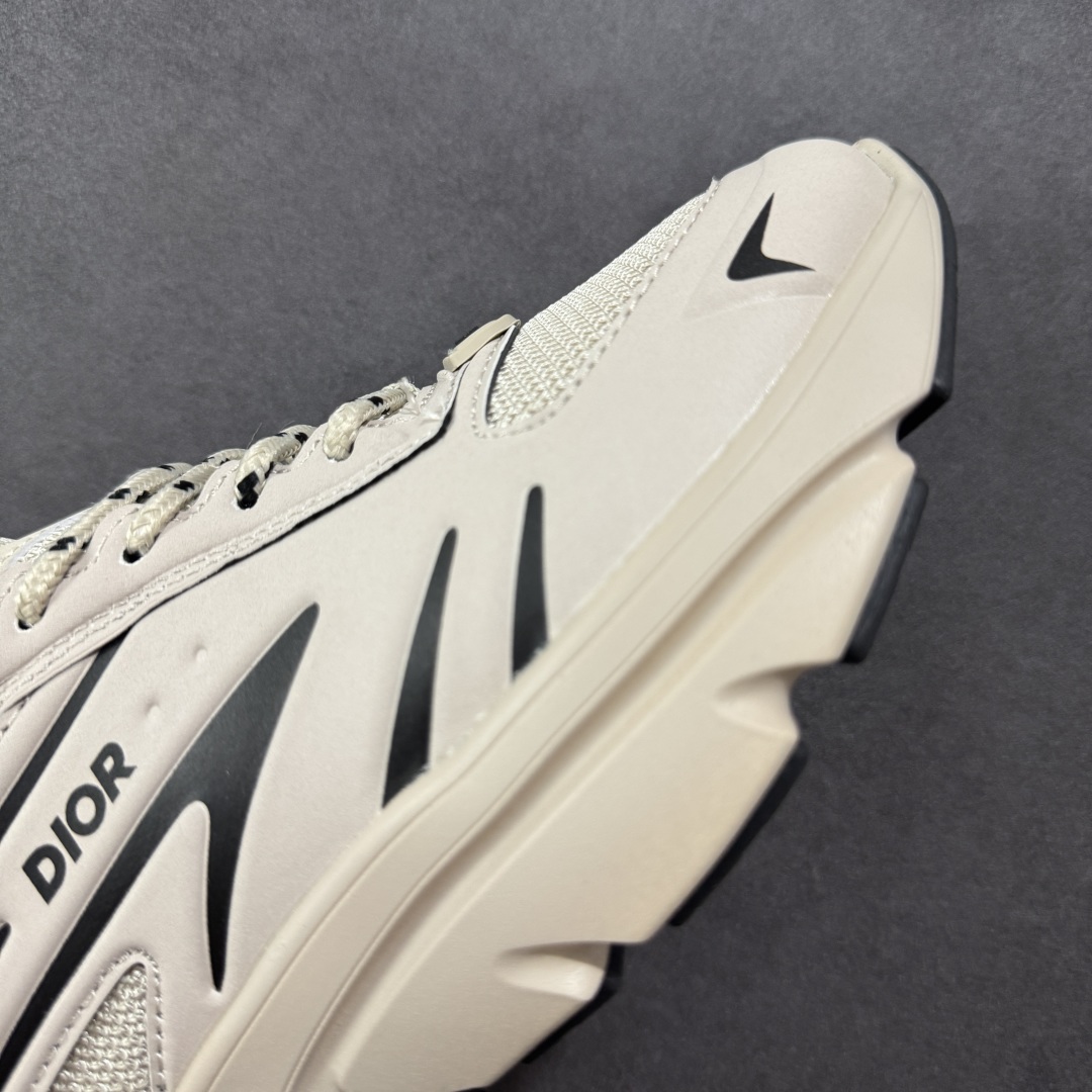 图片[5]-【公司级】Dior 迪奥 B44 Dior迪奥休闲时尚运动鞋系列 渠道原装订单 全套专柜包装物及配件 釆用超软舒适透气面料 同源出厂真丝绸防尘鞋套袋 原装雪梨形超软沙绒纸团 鞋底采用橡胶大底内外锁死工艺 最大限度弯折永不开胶，原鞋一致效果 尺码：39 40 40.5 41 42 42.5 43 44 45-选品中心