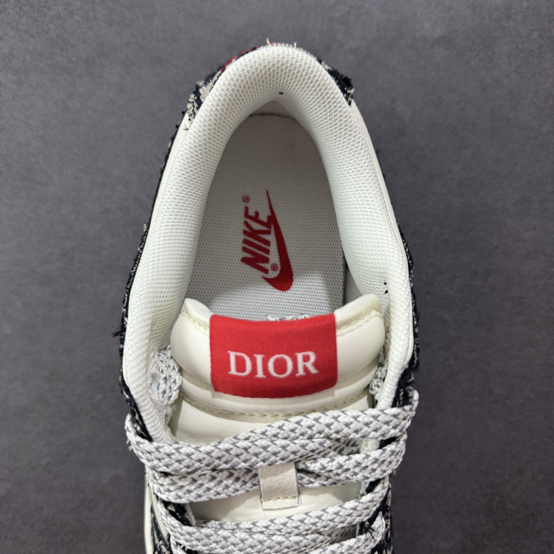图片[7]-【定制版】Dior x Nike SB Dunk Low 迪奥联名-黑白字母印花 大厂出品 极力推荐 原装头层材料 独家版型蒸餾加工帶來的是更好的视觉和脚感体验大厂纯原品质出货 清洁度 电绣工艺 皮料切割干净无任何毛边 细节完美 货号：SJ2558-015 尺码：36 36.5 37.5 38 38.5 39 40 40.5 41 42 42.5 43 44 44.5 45-选品中心