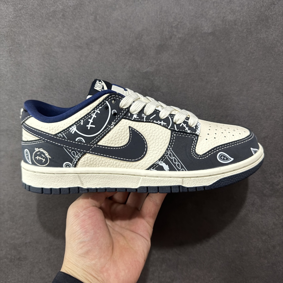 【定制版】Nike SB Dunk Low 藏蓝鬼脸腰果花 周年高端定制 低帮休闲板鞋 KK1333-046  #定制鞋盒 大厂纯原品质出货 超高清洁度 皮料切割干净无任何毛边 细节完美   尺码:36 36.5 37.5 38 38.5 39 40 40.5 41 42 42.5 43 44 44.5 45-选品中心