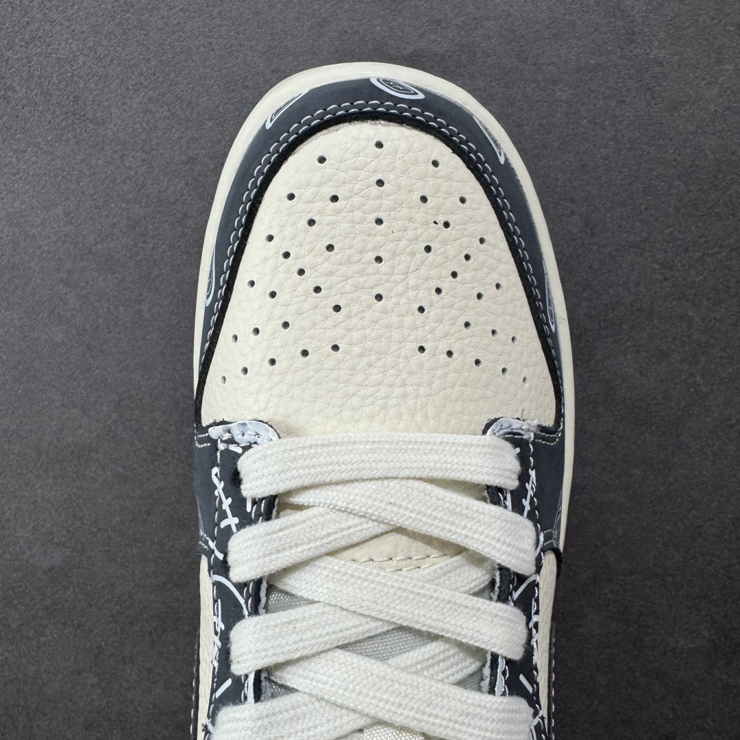 图片[8]-【定制版】Nike SB Dunk Low 藏蓝鬼脸腰果花 周年高端定制 低帮休闲板鞋 KK1333-046  #定制鞋盒 大厂纯原品质出货 超高清洁度 皮料切割干净无任何毛边 细节完美   尺码：36 36.5 37.5 38 38.5 39 40 40.5 41 42 42.5 43 44 44.5 45-选品中心