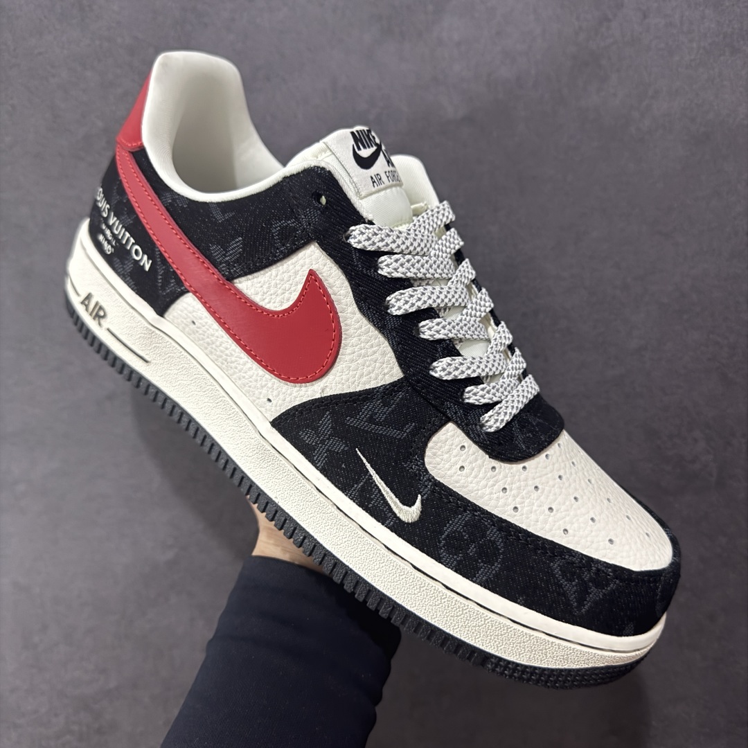 图片[3]-【定制版】海外限量发售！公司级NIke Air Force 1 \’07 Low LV联名-白红黑牛仔 空军一号低帮 运动鞋 休闲鞋 折边针车 工艺难度大 原楦头原纸板 原装鞋盒 定制五金配件 原厂鞋底 超高清洁度 细节完美 货号：ZD1988-002 尺码：36 36.5 37.5 38 38.5 39 40 40.5 41 42 42.5 43 44 44.5 45-选品中心