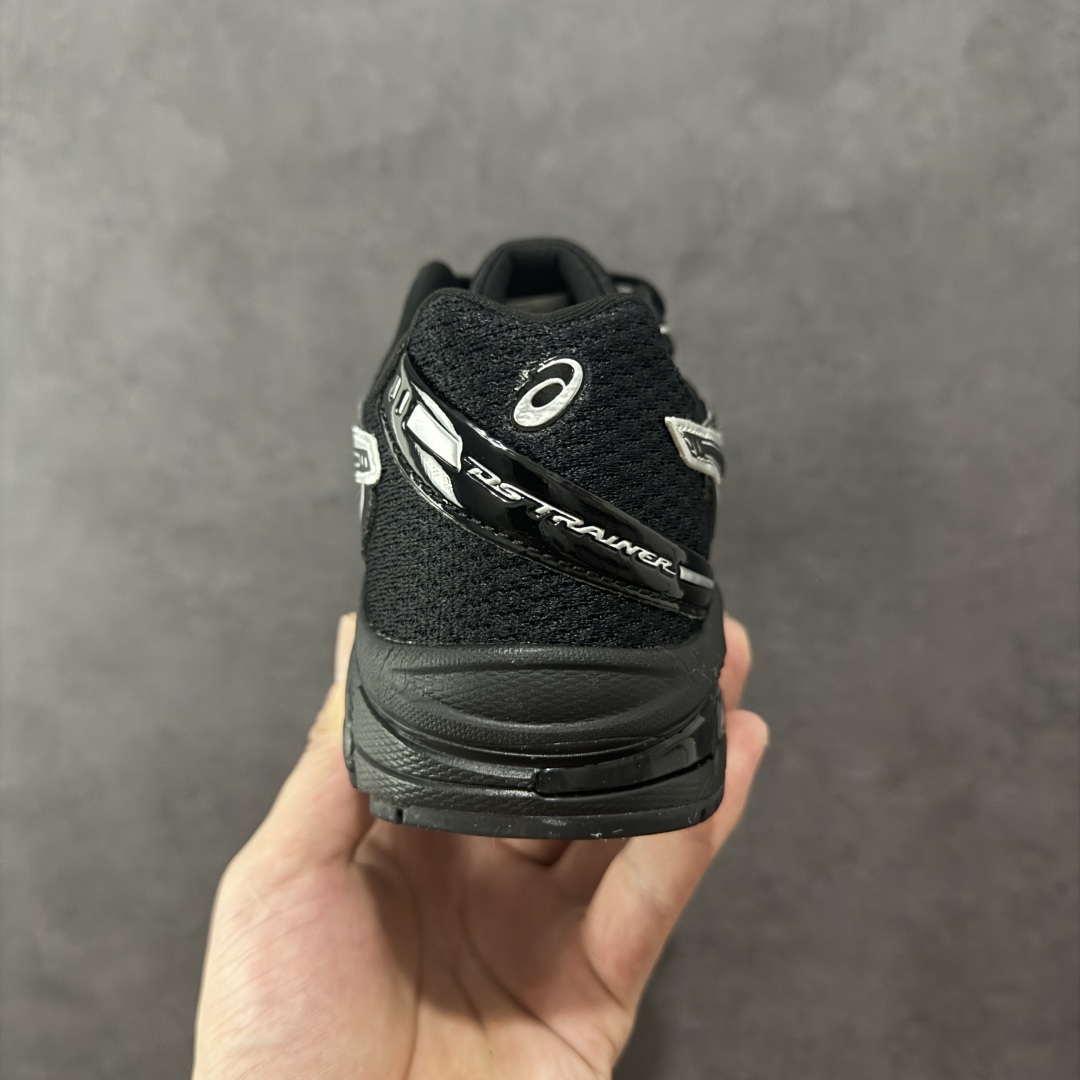 图片[4]-【纯原版】ASICS亚瑟士新款GEL-DS TRAINER 14情侣运动鞋时尚复古运动休闲鞋 整体色调采用了米色和绿色等大地色系，宛如将澳大利亚的自然风光浓缩于鞋身之上，复古且时尚，轻松拿捏住当下流行的复古风潮。鞋侧的 Asics 标志性虎爪 logo 与鞋面的米色相互交融，搭配恰到好处，既传承了经典的元素，又呈现出别样的新潮韵味。 采用了轻量化的 EVA 中底，不仅重量轻，大大减轻了双脚的负担，而且还具备出色的缓震性能，宛如在脚下踩了一层“软云”，每一步的冲击力都能被温柔化解，长时间穿着也不会有累脚的困扰，无论是日常通勤的久站，还是周末的逛街暴走，双脚都能始终保持惬意状态。 尺码：36 37 37.5 38 39 39.5 40.5 41 42 42.5 43.5 44 45-选品中心