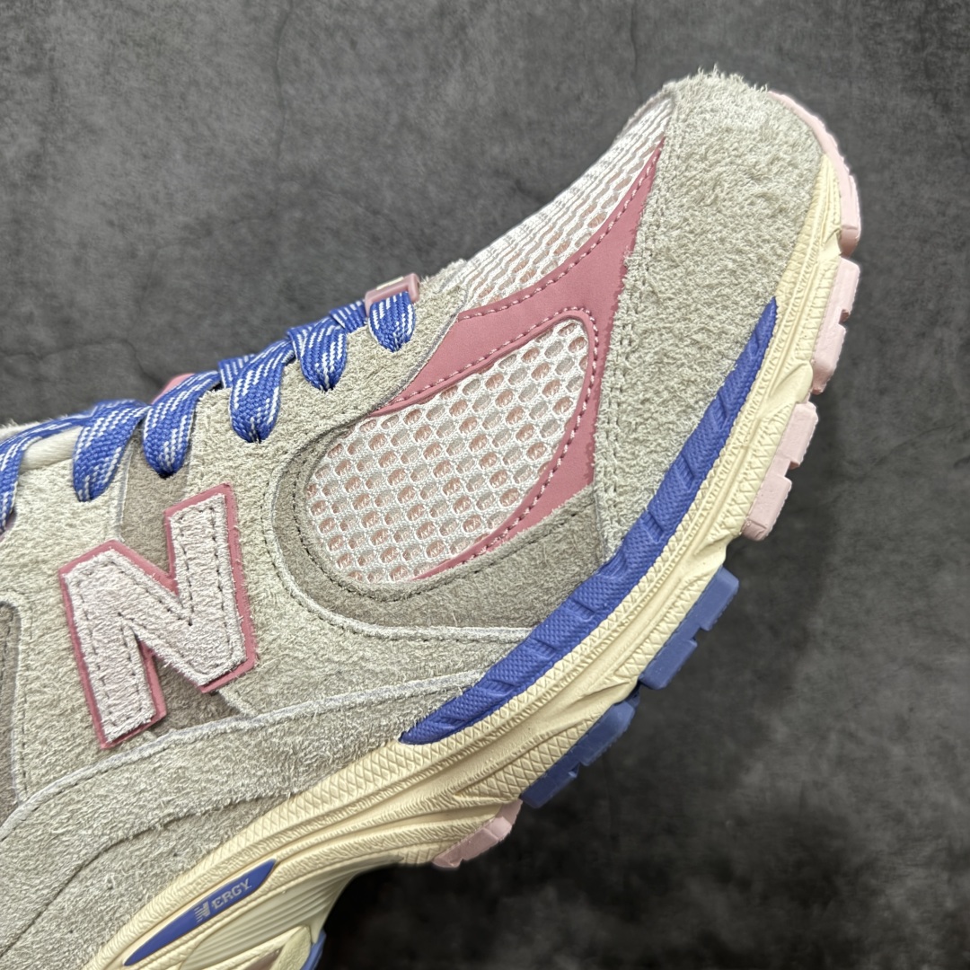 图片[6]-【纯原c版】NB New Balance M2002R 新百伦M2002RHE 灰粉色 全新版本出货 新配色陆续开发出货 品质很好 价格实惠 全套原楦原纸板原厂数据开发 原厂网纱 原装进口皮料 正确绒感卡色 正确中底拉帮中底网布细节 一比一手工擦旧效果 冲裁组合 匠心打造 耗时两个月开发完成 工艺极其复杂难度可想而知 新开独立私模大底 全网唯一正确做旧组合大底 高端零售专供产物 尺码：36 37 37.5 38 38.5 39.5 40 40.5 41.5 42 42.5 43 44 44.5 45 45.5 46.5-选品中心