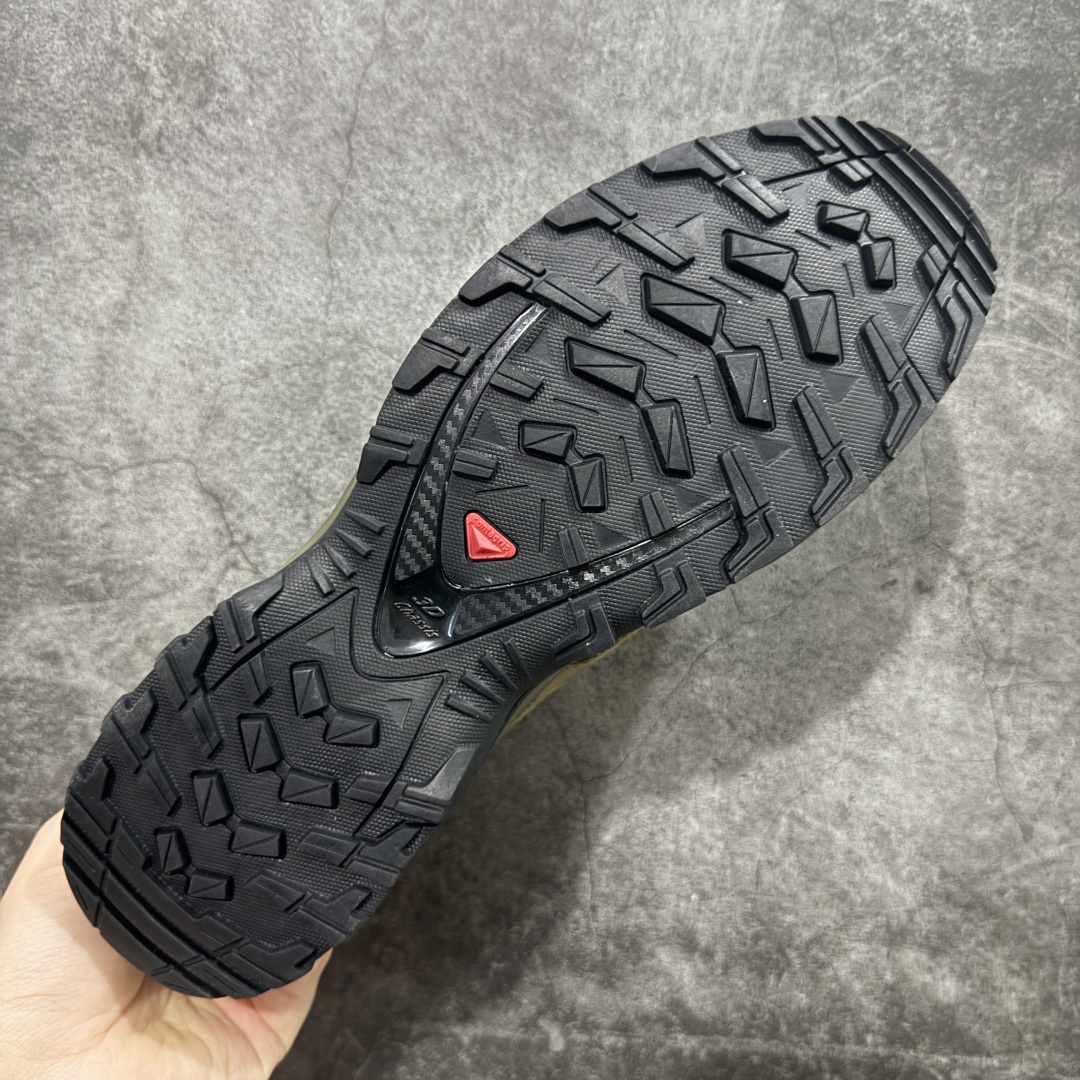 图片[9]-【666版本】SALOMON萨洛蒙XA PRO AMPHIB舒适柔软 透气耐磨 溯溪鞋 男女同款 军绿色 绿黑色 纯原外贸平台特供订单 耗时半年巨作 #全套原纸板楦头开发 #原厂特供网布配套加持 #确保原汁原味 完美呈现版型 #原档数据独家私模五层组合大底 #男女鞋同步官方开发至46 #原装Ortholite轻量化鞋垫 #中底布带钢印编号 原厂TPU锁扣 #进口港宝加持 后跟自然饱满 还原公司包裹性 #鞋面采用SENSIFT贴合技术 #全方位贴合包裹脚型 #鞋跟部鞋底牵引设计 #提供强大的抓地性能 #更适应野外崎岖不平的道路 #其3D ADVANCED CHASSIS底盘 材料轻量大化 钉齿设计更具稳定性 防护性 #鞋底易磨损区运用CONTAGRIP高耐磨材料 应对城市硬质路面长距离跑考验 货号：477399 尺码：36 36.5 37.5 38 38.5 39 40 40.5 41 42 42.5 43 44 45 46-选品中心