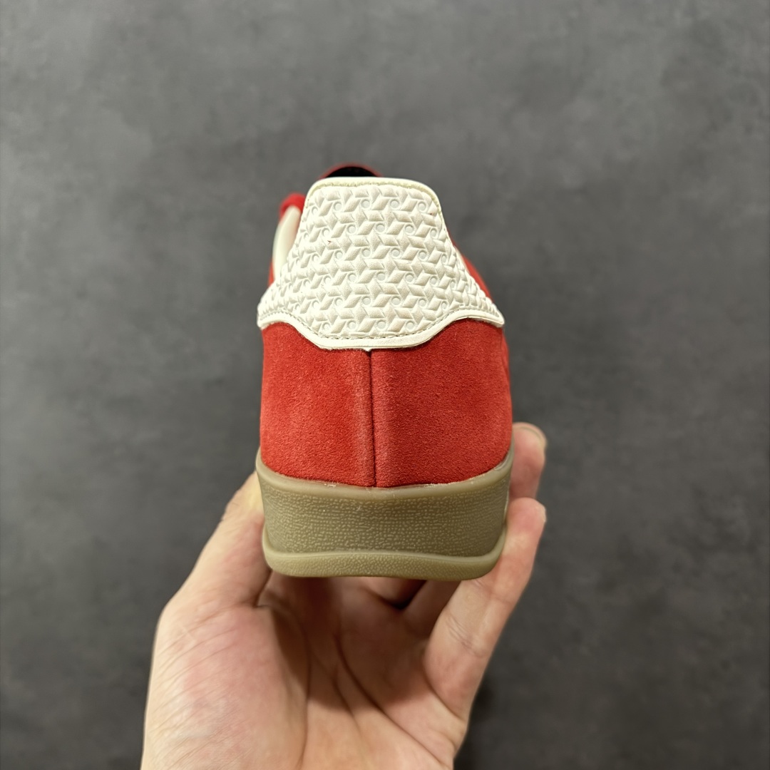 图片[4]-【PZ纯原跑量版】Adidas Originals Gazelle Indoor 防滑低帮T头德训鞋 GZ复古系列 IF1808 纯原福利 工厂超低利润跑量 认准独家/避免混货 市面绝无仅有 全新主推版过验级别/代购级 全部原开发最大还原正品细节 选用市面顶版开发加强/吊打正品版型 全正确翻毛皮/垫片/弓足市面所有炒作嘘头满配 PK市面百元内任意版本/套到什么程度自行对比 市场顶级版本完美还原zp细节，注意区别市场任何版本 尺码：35.5 36 36.5 37 38 38.5 39 40 40.5 41 42 42.5 43 44 44.5 45-选品中心