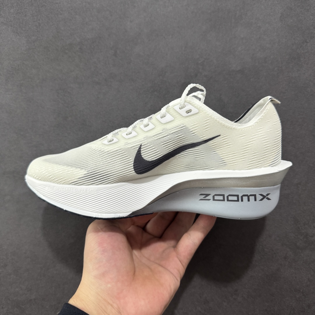 图片[2]-【公司级】Nk ZoomX Vaporfly NEXT% 4 马拉松系列公路竞速超轻缓震透气网纱运动跑步鞋 鞋款轻盈，同时保持出色性能表现 无论是日常畅跑还是马拉松，皆可轻松驾驭 货号：HF6412-100 尺码：36 36.5 37.5 38 38.5 39 40 40.5 41 42 42.5 43 44 44.5 45 46-选品中心
