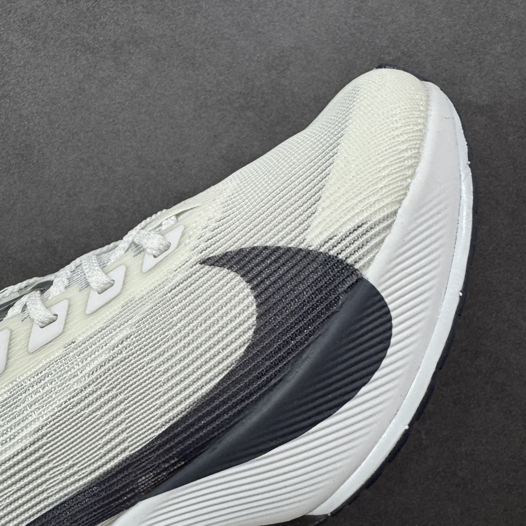 图片[5]-【公司级】Nk ZoomX Vaporfly NEXT% 4 马拉松系列公路竞速超轻缓震透气网纱运动跑步鞋 鞋款轻盈，同时保持出色性能表现 无论是日常畅跑还是马拉松，皆可轻松驾驭 货号：HF6412-100 尺码：36 36.5 37.5 38 38.5 39 40 40.5 41 42 42.5 43 44 44.5 45 46-选品中心