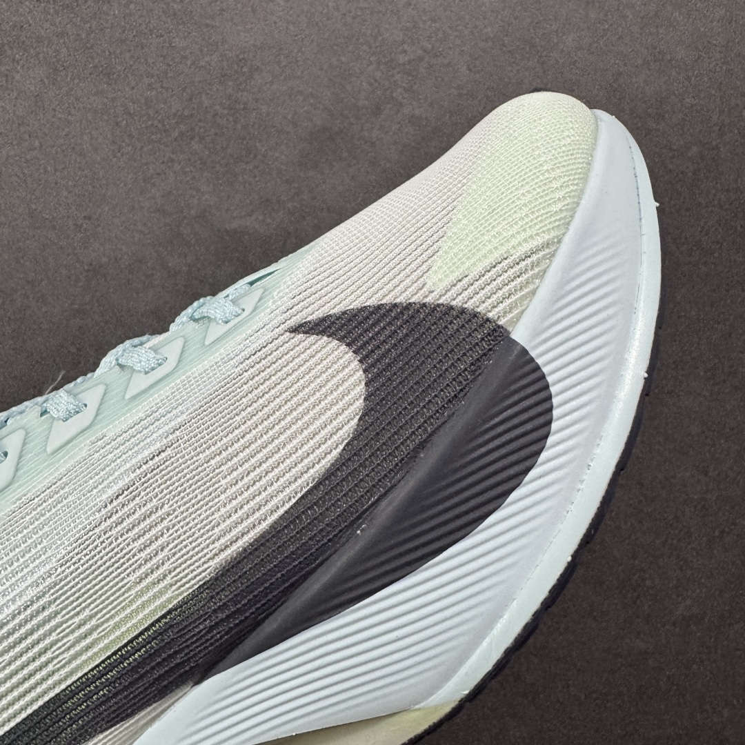 图片[5]-【公司级】Nk ZoomX Vaporfly NEXT% 4 马拉松系列公路竞速超轻缓震透气网纱运动跑步鞋 鞋款轻盈，同时保持出色性能表现 无论是日常畅跑还是马拉松，皆可轻松驾驭 货号：HF6412-400 尺码：36 36.5 37.5 38 38.5 39 40 40.5 41 42 42.5 43 44 44.5 45 46-选品中心