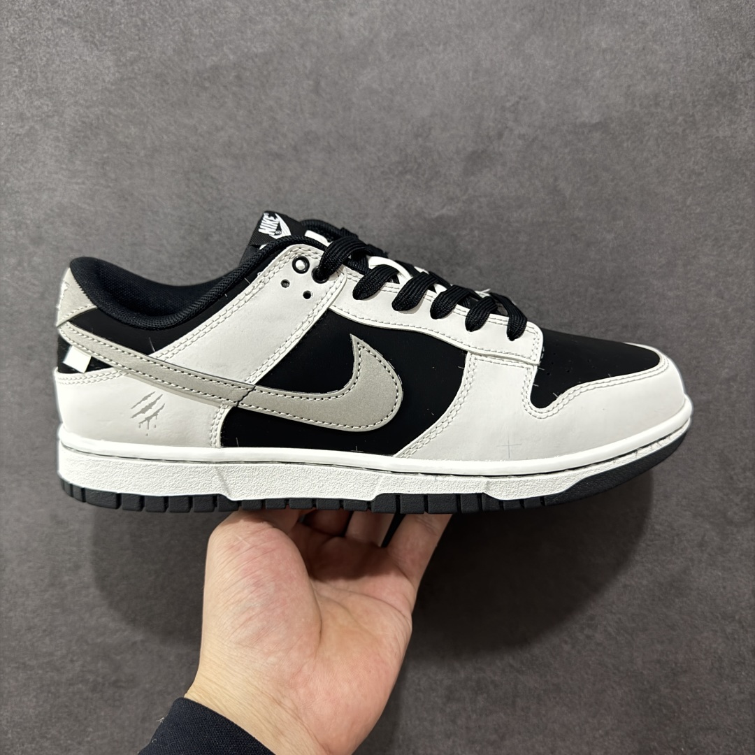 【定制版】Nike SB Dunk Low 拓荒骑士 周年高端定制 低帮休闲板鞋 WB0414-002  定制鞋盒 超高清洁度 皮料切割干净无任何毛边 细节完美   尺码:40 40.5 41 42 42.5 43 44 44.5 45 46-选品中心