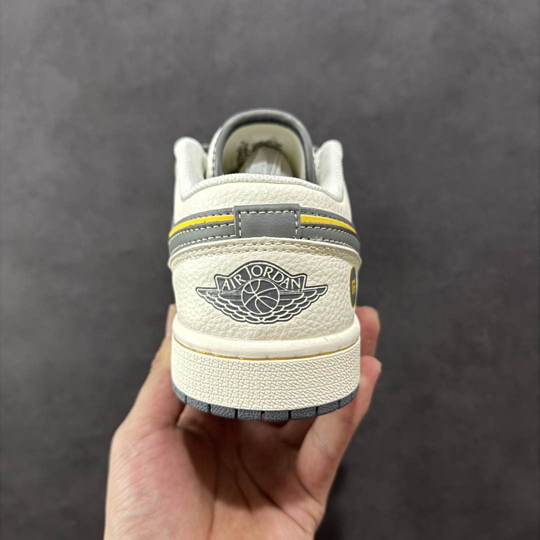 图片[4]-【定制版】Air Jordan 1 Low AJ1 乔1 小米联名 寒武岩灰 高端定制 低帮复古篮球鞋 XX3168-199  #定制鞋盒 大厂纯原品质出货 超高清洁度 皮料切割干净无任何毛边 细节完美   尺码：36 36.5 37.5 38 36.5 39 40 40.5 41 42 42.5 43 44 44.5 45-选品中心