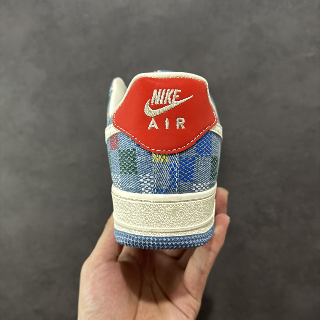 图片[4]-【定制版】海外限量发售！公司级NIke Air Force 1 \’07 Low “LV联名——彩色牛仔”空军一号 低帮 运动鞋 休闲鞋 折边针车 工艺难度大 原楦头原纸板 原装鞋盒 定制五金配件 内置全掌气垫 原厂鞋底 货号：XL1979-101 尺码：36 36.5 37.5 38 38.5 39 40 40.5 41 42 42.5 43 44 44.5 45-选品中心